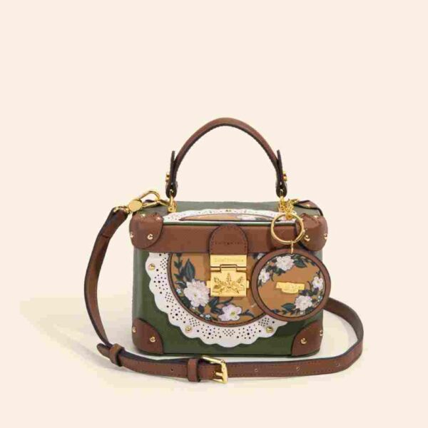 Elegant MissGail Box Handbag